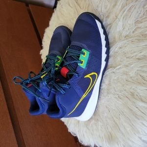 Nike Kyrie Flytrap IV